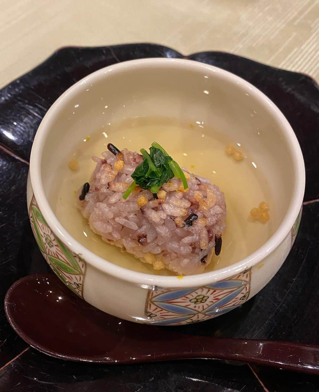 ののさんのインスタグラム写真 - (ののInstagram)「. 長崎でとれた野菜や魚介、肉を使ったコース🍴 美味しかった🥺 . #九州ホテル#雲仙九州ホテル#雲仙#雲仙温泉#九州#九州旅行#長崎旅行#長崎ホテル#九州観光#雲仙地獄#トラベル#トラベルグラム#トラベルグラマー#ホテル#ホテル女子会#グルメ女子#九州グルメ#グルメスタグラム#刺身#お茶漬け#japan#onsen#japanese #iphoneポートレートモード #ののゆい旅行」12月17日 18時26分 - nonoko0309