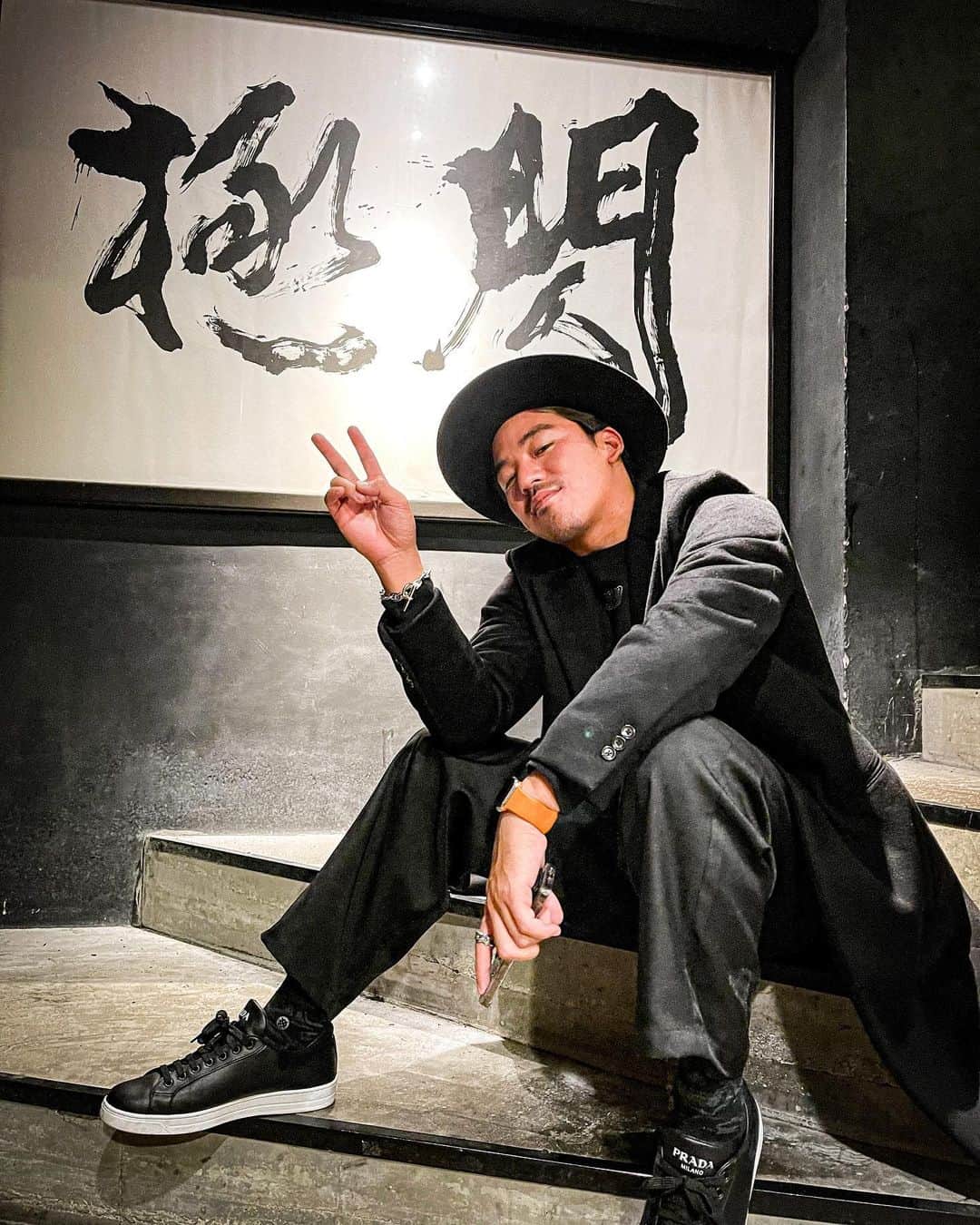 金尾玲生のインスタグラム：「.  最近考え事をするのが多くなった。  自分が思うように突き進むだけなんだけど、色々な事があるから難しいよね。  別に病んでるわけでは無いんだけどね。  ただ、1度きりの人生。  思いっきり全力で生きて行きたいからね。  何が言いたいかわからないけど、 2020年残りもかましましょう！笑」