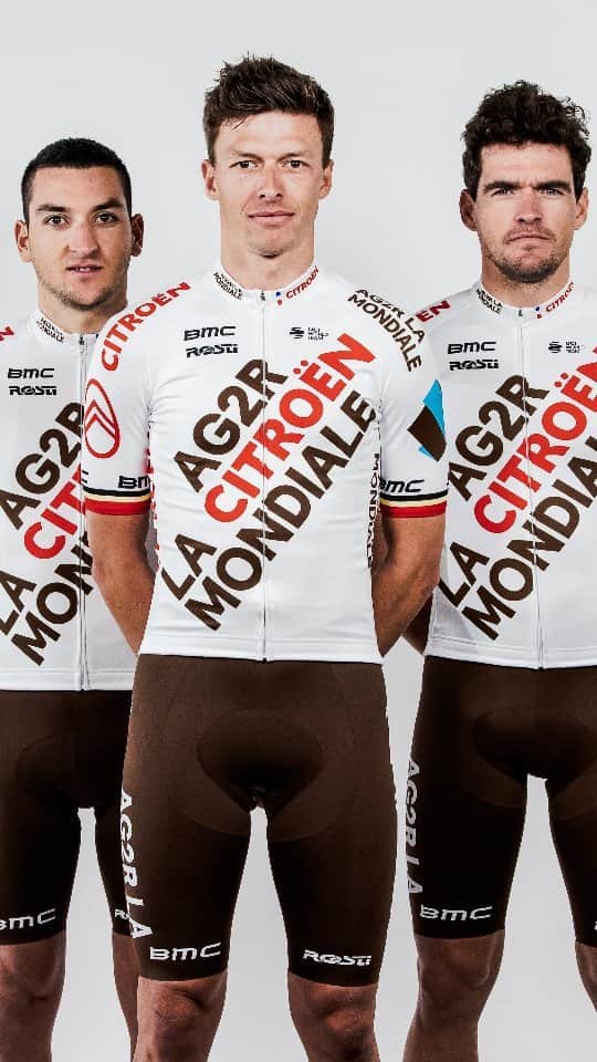 Citroënのインスタグラム：「Ride differently 🚴🏼‍♂️ Citroën joins AG2R LA MONDIALE.  Together we present the new colours of AG2R CITROËN TEAM! Ready for 2021 season. #AG2RCITROËNTEAM #RideDifferently」