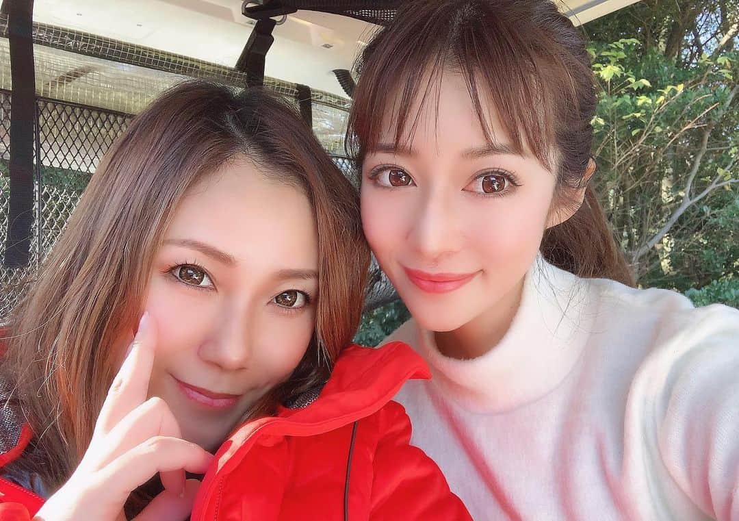 MISAのインスタグラム：「時差投稿✍️ ひっっっさびさにまいちゃんとgolf行ったときの⛳️しばらくお休みしてたまいちゃんだけどまたどハマりしてくれんかなぁ〜？🏌️‍♀️  #golf#golfstagram#golfgirl#ゴルフ#ゴルフ女子#女子ゴルフ#ゴルフ女子と繋がりたい#ゴルフ好きな人と繋がりたい」