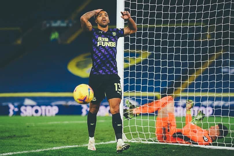 カラム・ウィルソンのインスタグラム：「Last night wasn’t good enough by any of us! Positive thing is we have another game to put it right in a few days. VAR on the other hand 😳🤔🤬」