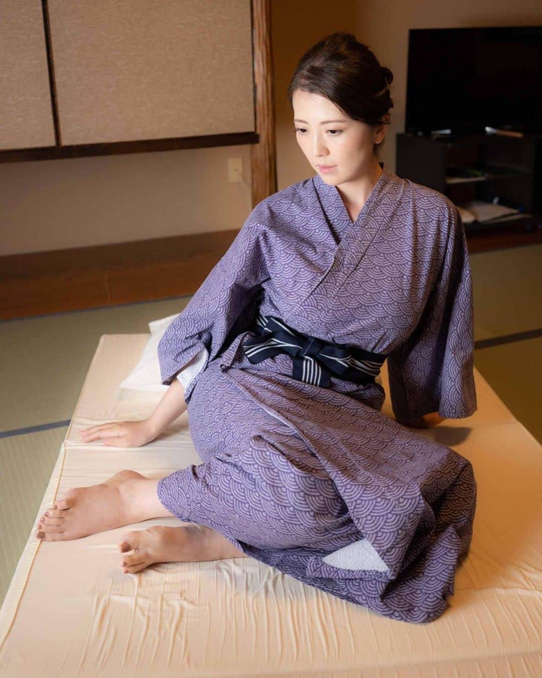 木下凜々子さんのインスタグラム写真 - (木下凜々子Instagram)「温泉にゆっくり浸かりませんか。#温泉　#冬　#浴衣  #japan #kimono #todayful」12月17日 20時09分 - ririko_kinosita