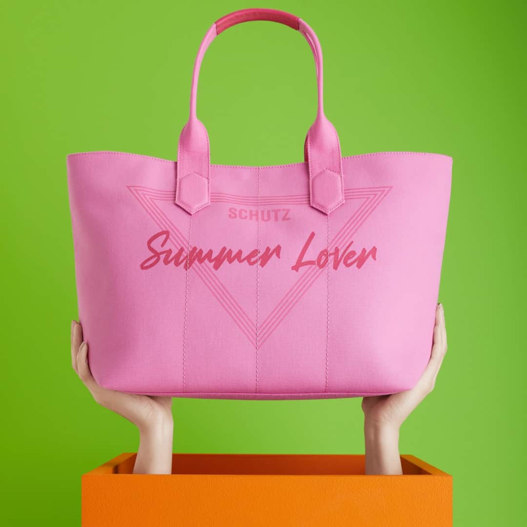 Schutzのインスタグラム：「NEW IN - A SUMMER SURPRISE❤️ #schutzsummercolors」