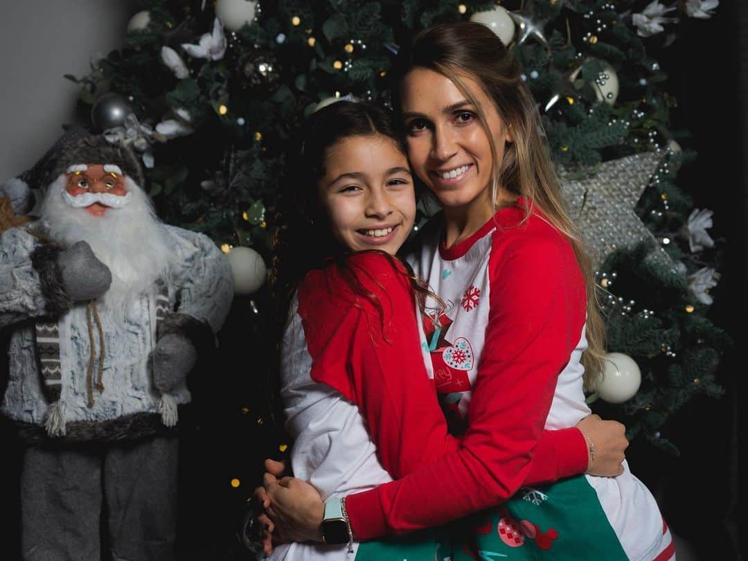 ソフィア・バルビのインスタグラム：「La reina de mi vida.. ❤️ mi mini yo! Te amo」