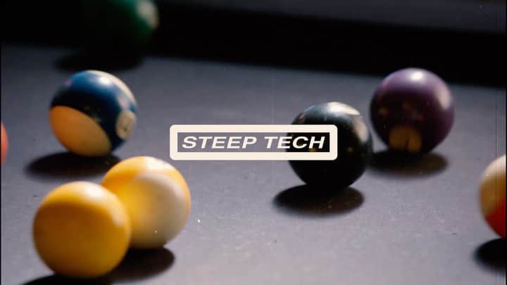 のインスタグラム：「THE NORTH FACEのスノーウエアシリーズ　Steep Series の基礎になった90年代に開発されたSTEEP TECH。 当時斬新ながらも革新的な機能性とデザイン性を備えたSTEEP TECHのアイデアソースはエクストリームスキーヤーScot Schmidt (スコット・シュミット)の探究心によって実現しました。  #steeptech  #scotschmidt  #extremeskiing  #ski Film by @warrenmillerent」