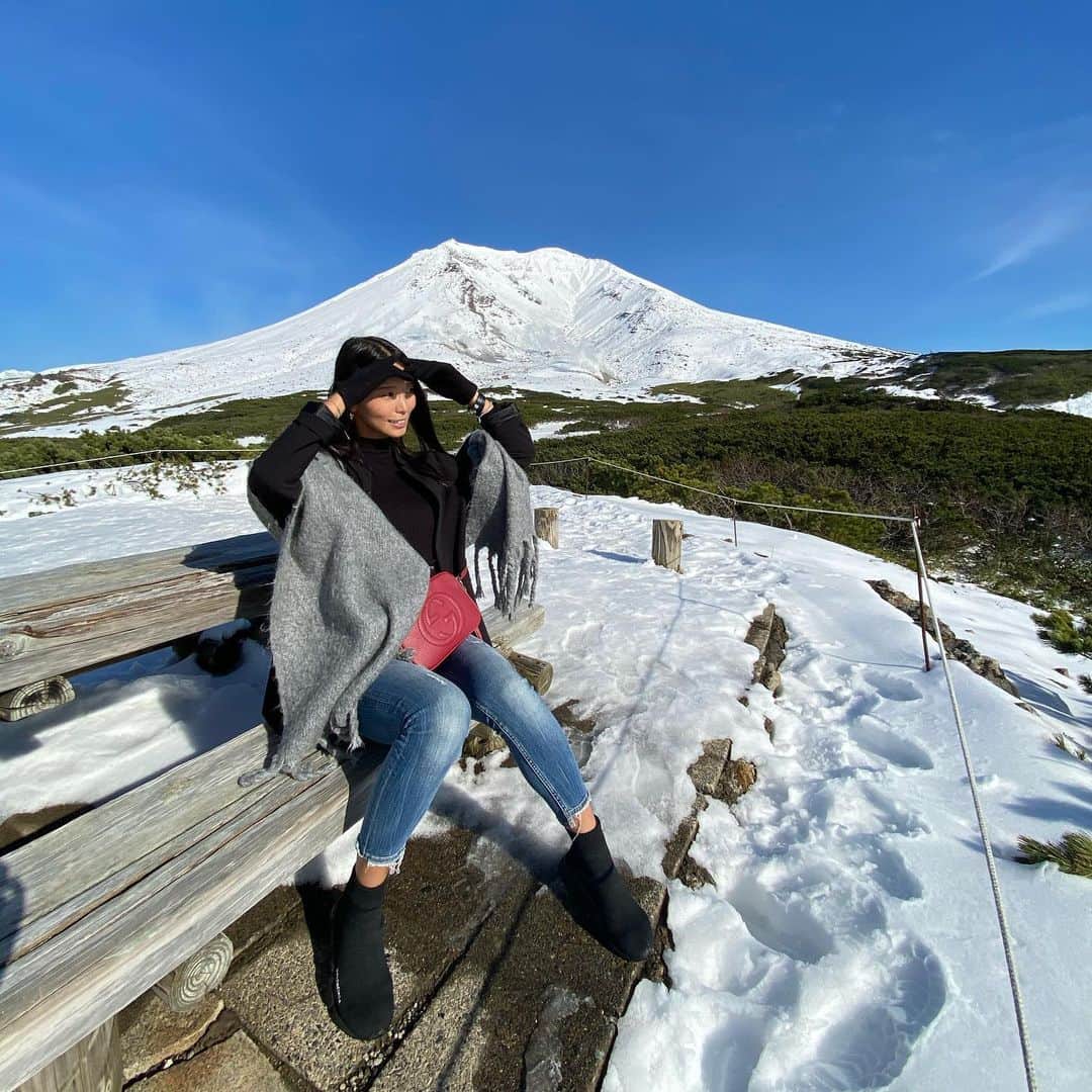 宮本あかりのインスタグラム：「寒くなっていく❄️⛄️👢🥶 . #winteriscoming」