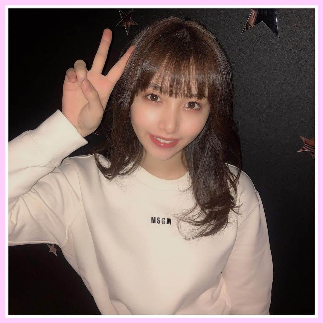 くるす蘭さんのインスタグラム写真 - (くるす蘭Instagram)「.﻿ ﻿ ﻿ 2020年最後の美容院( ◜௰◝ )♡❕﻿ ﻿ カラーとトリートメントもしていただいて 髪質が良くなるようにいろいろ教えてもらいました😢 ﻿ ﻿ ﻿ ありがとうございました🌈﻿ ﻿ ﻿ ﻿ ﻿ ﻿ ﻿ #ヘアアレンジ #ヘアスタイル #髪色 #ヘアカラー  #ヘアスタイル #hairstyle  #自撮り界隈 #自撮り #ゼロイチファミリア #selca #selfie #selfies #selcatime #selfiee #kawaii #kawaiigirl #셀카 #얼스타그램 #얼스타그램셀카 #셀스타그램 #自撮り #自撮り女子 #idol #japanesegirl #cosplay #likeforlikes #instagood #cosplaygirl #ビジョビ @b_b_j.j」12月17日 22時48分 - randayo_76