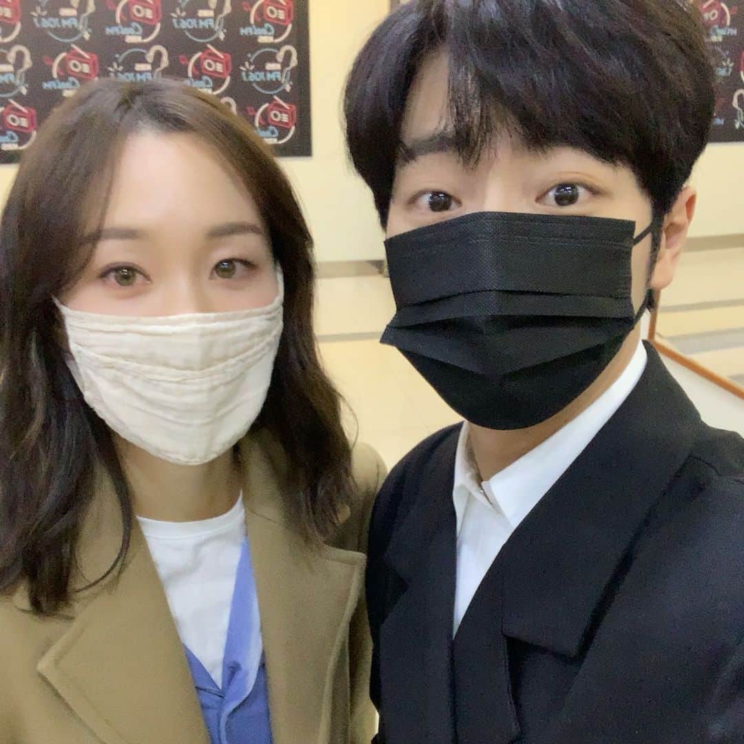 イ・サンヨプのインスタグラム：「지금 #연애의흔적  #떨린다」