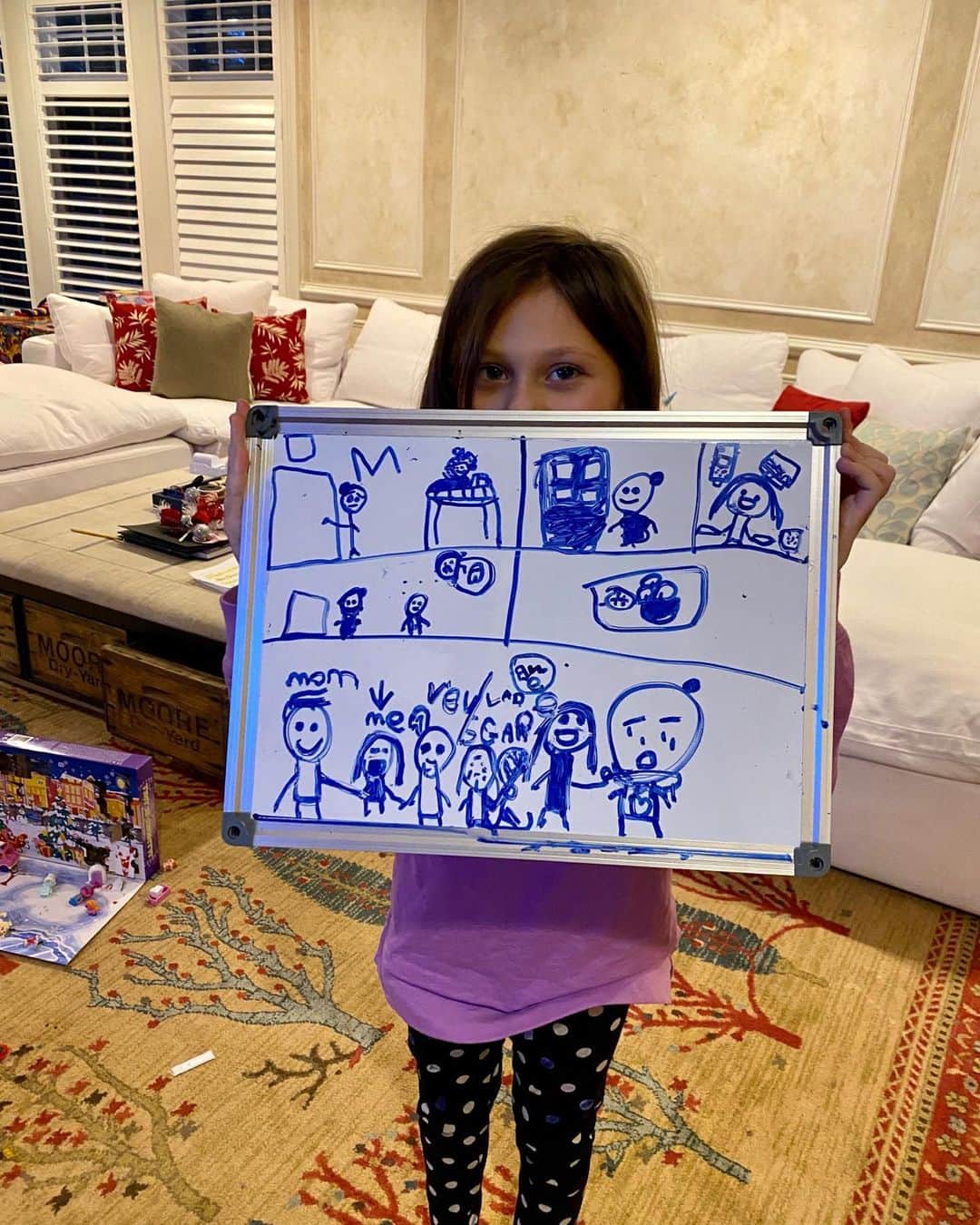 ロージー・オドネルのインスタグラム：「my little artist #dailyDAX」