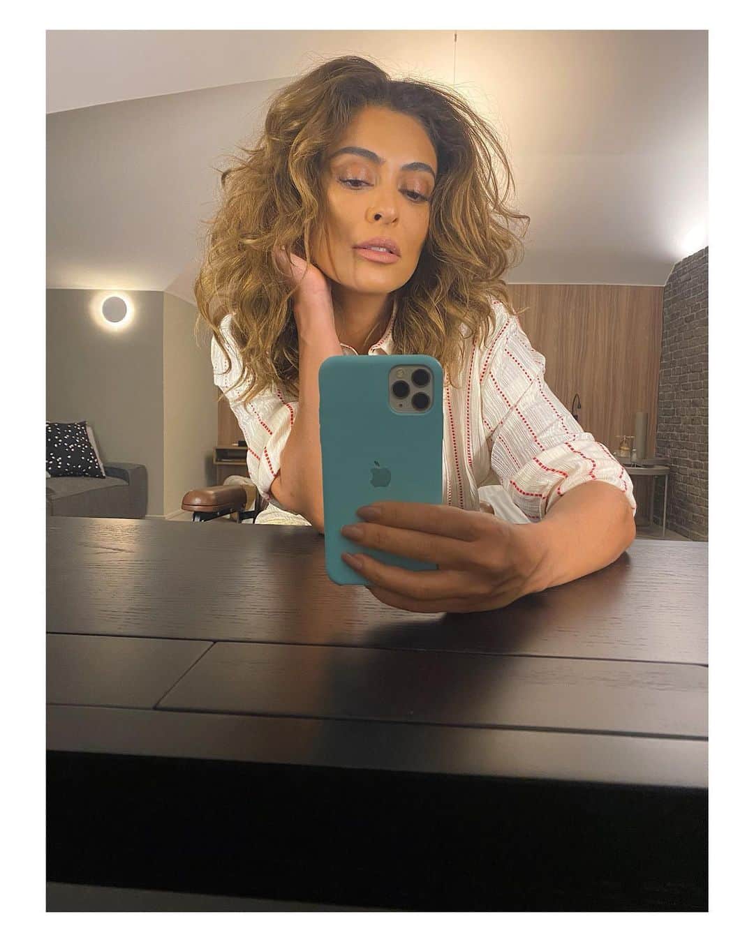 ジュリアナ・パエスさんのインスタグラム写真 - (ジュリアナ・パエスInstagram)「Bom dia, Selfizeiras!」12月17日 23時02分 - julianapaes
