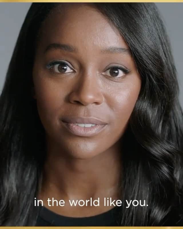 アジャ・ナオミ・キングのインスタグラム：「There truly is no one else in the world like you...you are so special and one of kind and always always ALWAYS #WORTHIT !!! @lorealparis 💋」