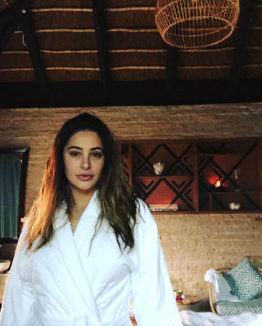 Nargis Fakhri さんのインスタグラム写真 - (Nargis Fakhri Instagram)「What a relaxing & fun stay at @sofiteldubaipalm - i wish i could have more time to spend here. So many things to do but not enough time on this trip! See you next time! #sofiteldubaipalm  @all_mea  ❤️ ☀️ 🏝  if you haven’t been here, you must check it out! Its wonderful for families so bring your little ones & enjoy fun in the sun or lazy beach days ! 👶🏼 🍼  . . . . . . . . . #dubai #ilovedubai #sofitel #hotels #vacation #resortlife #life #love #smile #goodvibes #beach #funinthesun #tantime」12月17日 23時44分 - nargisfakhri