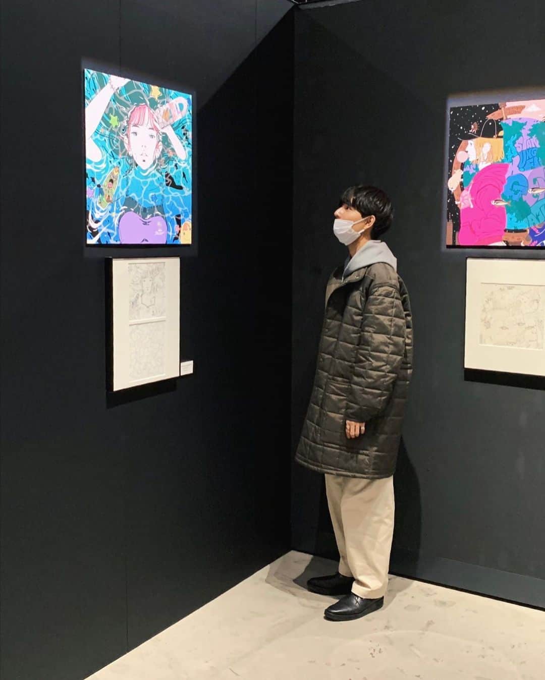 Hayato Sagawaさんのインスタグラム写真 - (Hayato SagawaInstagram)「. 絵の中の子はみんな左を向いてて、それはみんな未来を見て生きてるからなんだってさ。素敵だ。 桜草と月光聴いて寝よう😪 #中村佑介展」12月18日 0時04分 - sagawa_hayato