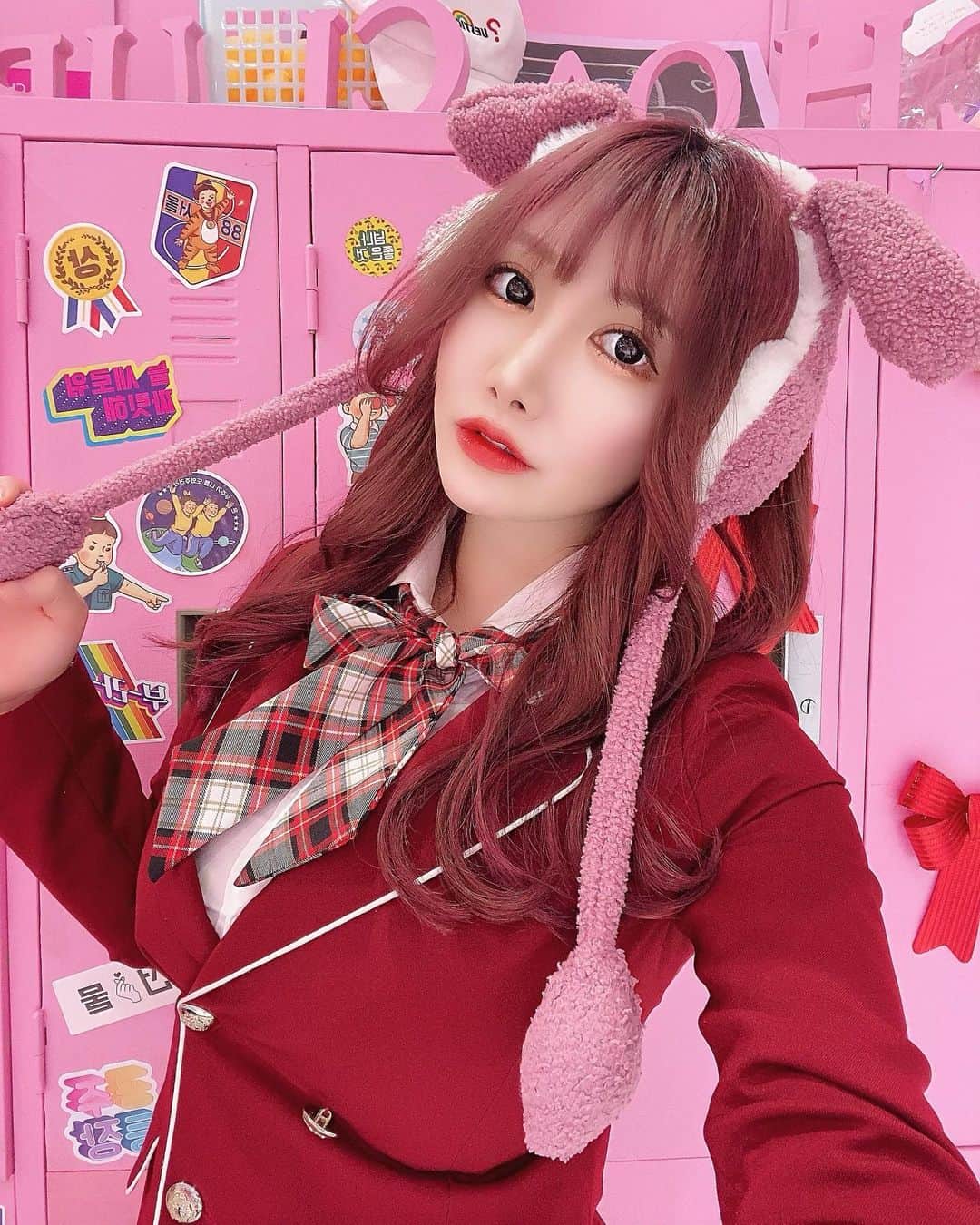 若月みいなさんのインスタグラム写真 - (若月みいなInstagram)「JK11😂♥️ #韓国制服  #교복  #choa  #좋아  #原宿  #ジャケットのボタンがはち切れそうだった  #ゴリゴリバスケやってたのにボール回し出来なくなった」12月18日 10時57分 - wakatsuki_cmore