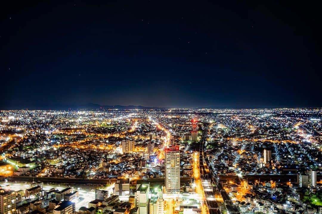 豊大槻さんのインスタグラム写真 - (豊大槻Instagram)「#hamamatsu  #nightview  #citylights  #浜松  #夜景  #街の灯り」12月18日 9時40分 - yutakachi