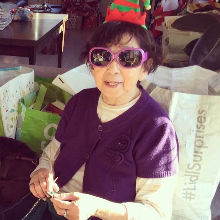 のインスタグラム：「母、89歳❣️ 私も #かわいくて自由なおばあちゃんになりたい」