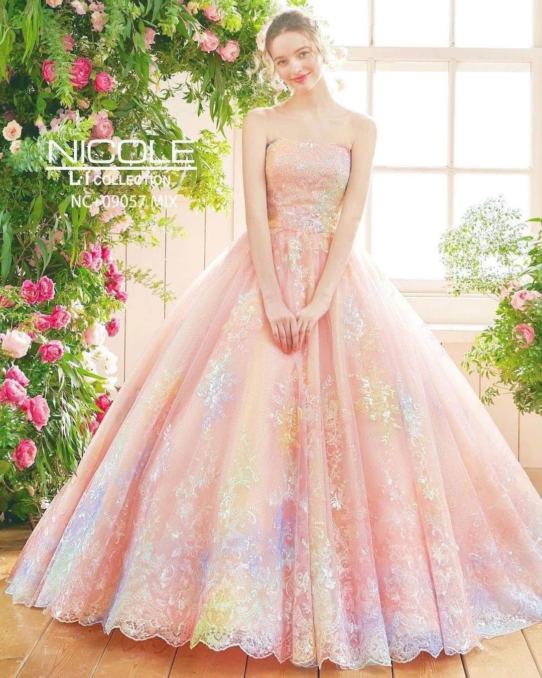 ♡プラコレWedding·⋆*さんのインスタグラム写真 - (♡プラコレWedding·⋆*Instagram)「@placolewedding【#DRESSY花嫁 】 【#プラコレ】をつけて投稿&フォローしてね♩ . ＝＝＝＝＝＝＝＝ . 国内大手ドレスメーカーである アルファブランカさんが手掛ける ウェディングドレスブランド、 𝐍𝐈𝐂𝐎𝐋𝐄 [ @nicole_weddingdress ] ♡♡  本日は、春の訪れが待ち遠しくなる パステルカラーのドレスをご紹介👗🕊  #ニコルドレス でig検索すると、 たくさんの花嫁さまの試着レポや 着用レポを見つけることができくるので、 ぜひチェックしてみて✨ ＝＝＝＝＝＝＝＝ 👗 photo by... @nicole_weddingdress さん . ＝＝＝＝＝＝＝＝ 『#DRESSY花嫁』『#プラコレ』の ハッシュタグをつけて写真をUPしてね✦ 花嫁アプリ『DRESSY by プラコレ』の 記事に掲載＆リグラムされるかも♩ . みなさまからのいいねや保存 コメントをお待ちしています♥ 「このウェディングドレス可愛い！」 「ヘアスタイルも気になる！！」 「今の花嫁さんの流行りは！？」etc. . ＝＝＝＝＝＝＝＝ 花嫁アプリでは、 プロのアドバイザーに結婚式の相談を何度でも♡ ウェディングドレスの記事や、 自分のウェディングレポを残せちゃう♡” . ＞＞＞TOPのURLからcheck ⋈ @placolewedding ＞＞＞結婚のご相談は プラコレウェディングアドバイザーへ♡ @wedding_adviser ＞＞＞ウェディングレポを残したいなら、 farny by プラコレをcheck ✎ @farny_wedding ＞＞＞ウェディングアイデア＆DIYは ドレシーアイデアcheck ❁ @dressy_idea >>>素敵なドレスに出会いたい花嫁さま♡ @dressyonline_をcheck . ＝＝＝＝＝＝＝＝＝＝＝＝＝＝＝＝ . #プレ花嫁 #卒花 #花嫁 #卒花嫁 #結婚 #結婚式 #結婚準備 #花嫁準備 #weddingtbt #2020冬婚 #2021春婚 #ウェディングドレス #カラードレス #アルファブランカ #フラワードレス #AlphaBlanca #パステルカラー #花嫁コーディネート #ブランドドレス #ピンクドレス #花柄ドレス #プリントドレス #nicole #刺繍ドレス #2021春婚」12月18日 10時01分 - placole_dressy