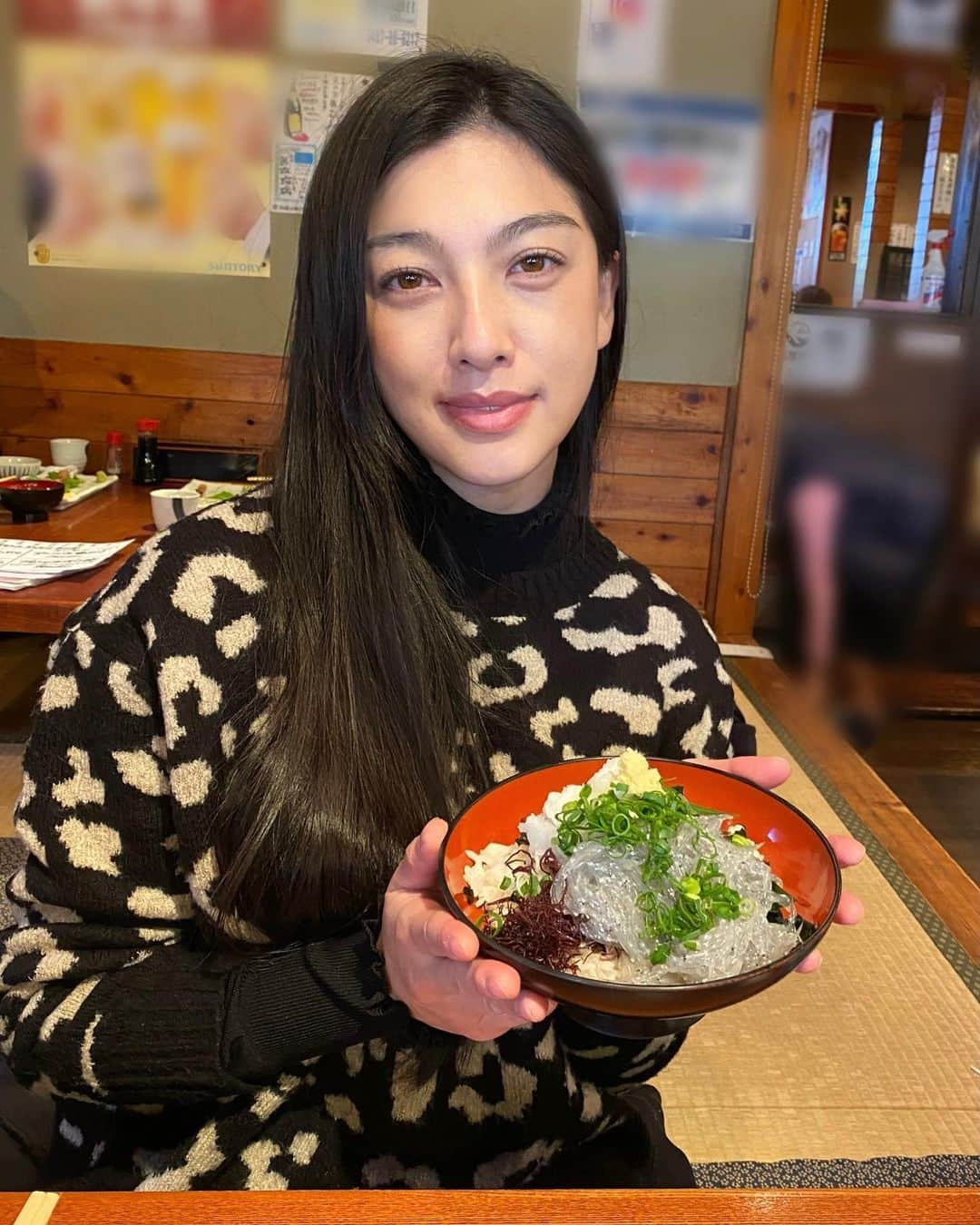 松野井雅（原紗央莉）さんのインスタグラム写真 - (松野井雅（原紗央莉）Instagram)「生しらす丼としらす天ランチした🍚🐟 ボリューミーでありがとうございます😂 #茅ヶ崎 らぶ過ぎ❤️  #小旅行 #女子旅 #えぼし本店 @eboshi_inc #彼女とデートなうに使っていいよ風 #彼女とデートなうに使っちゃダメだよ」12月18日 10時21分 - miyavimatsunoi