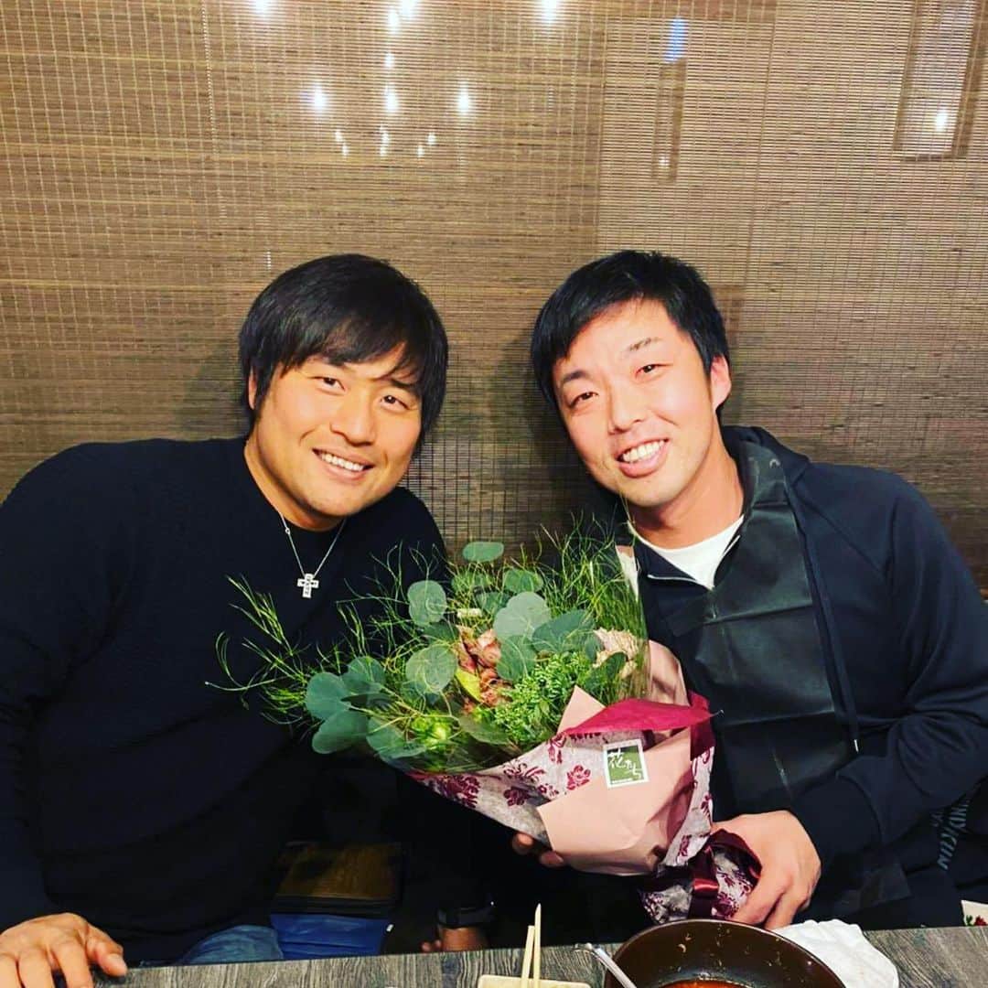 吉見一起さんのインスタグラム写真 - (吉見一起Instagram)「平田選手にお疲れ様会をしてもらいました。 有難いです！ 実は同期入団、高校生ドラフト、大学社会人ドラフトの一位コンビでした。」12月18日 10時51分 - kazukiyoshimi_official