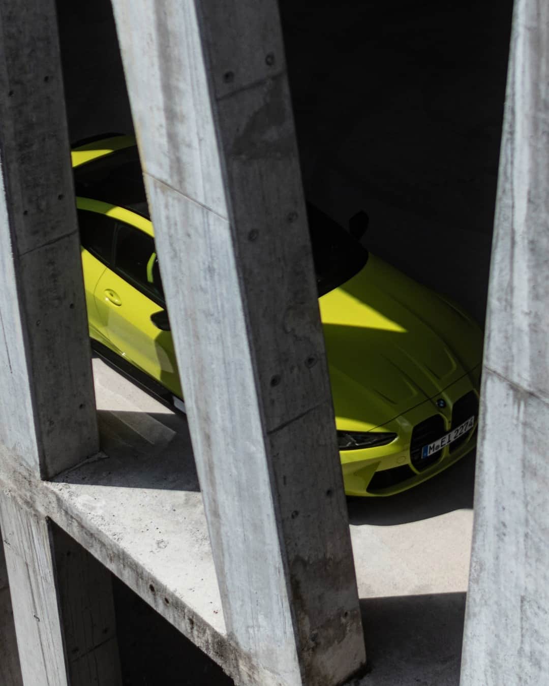BMWのインスタグラム：「Not a color to hide with: BMW Sao Paulo Yellow at the all-new BMW M4 Competition Coupé. #TheM4 #BMW #M4 #BMWM @bmwm __ BMW M4 Competition Coupé: Fuel consumption in l/100 km (combined): 10.2. CO2 emissions in g/km (combined): 234.* Further information: www.bmw.com/disclaimer.  	 Acceleration (0-100 km/h): 3.9 s. Power: 375 kW, 510 hp, 650 Nm. Top speed (limited): 250 km/h (with optional M Drivers Package: 290 km/h).  	 * All performance, fuel consumption and emissions figures are provisional.」
