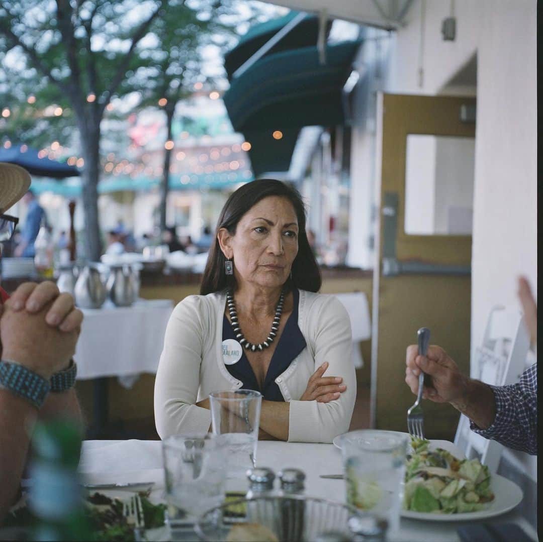 thephotosocietyさんのインスタグラム写真 - (thephotosocietyInstagram)「Photo by Daniella Zalcman @dzalcman // Hearing multiple reports that @deb4congressnm is Biden’s top choice for Secretary of the Interior, which would make her the first Native American in a Cabinet position. I photographed her for @natgeo in 2018, when Deb was in the midst of her successful run for Congress.」12月18日 1時57分 - thephotosociety