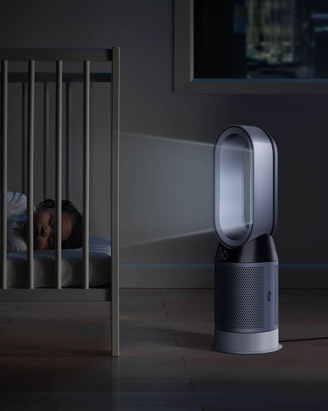 Dysonさんのインスタグラム写真 - (DysonInstagram)「Peace at last. In Night-time mode, the Dyson Pure Hot+Cool™ purifying fan uses its quietest airflow settings as it purifies the air and maintains the room’s temperature. #dyson #dysonhome #heater #purifier #cleanhome #cleanair #keepingwarm #sleeping」12月18日 2時29分 - dyson