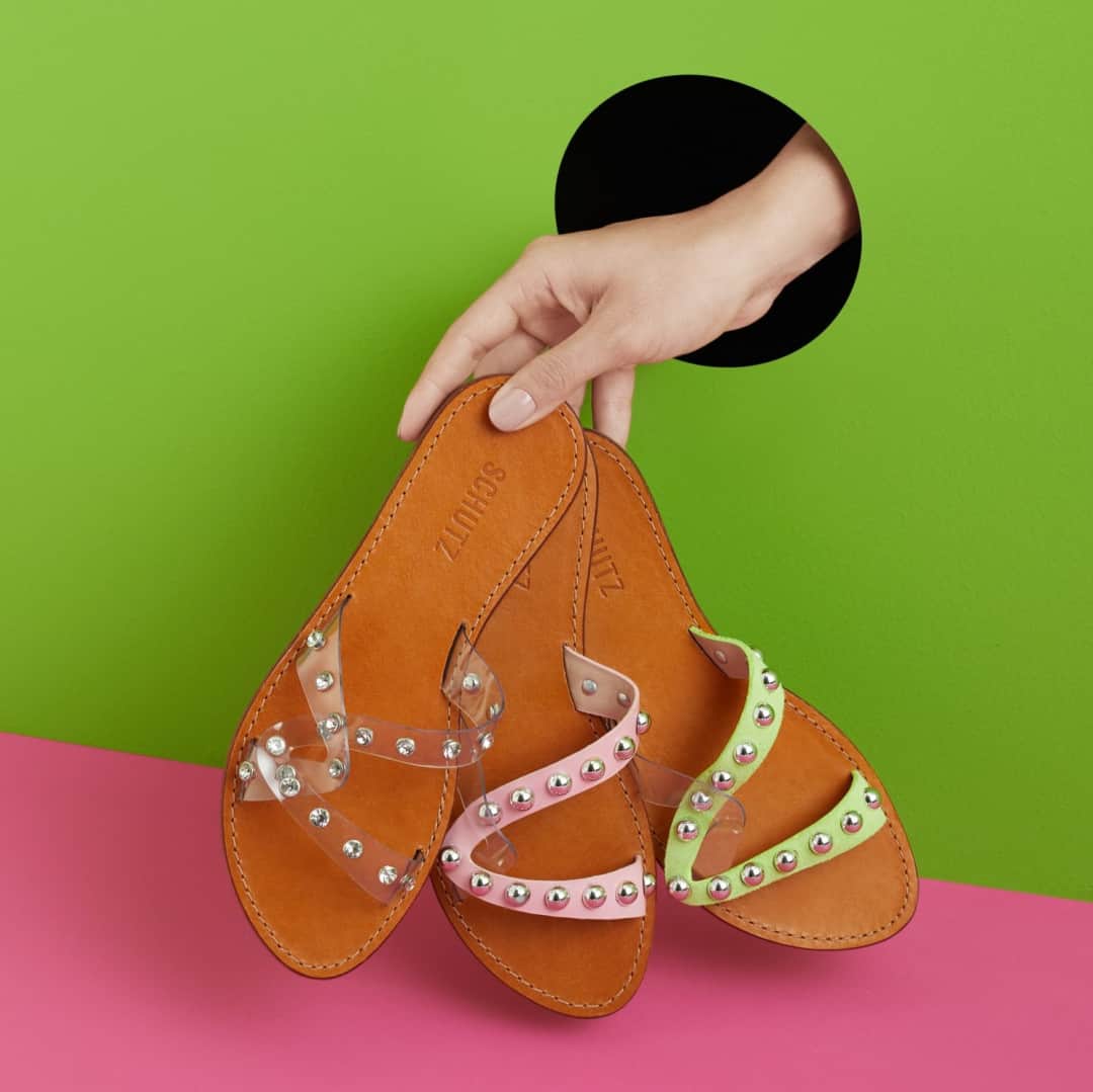 Schutzのインスタグラム：「GET YOUR SUMMER COLORS ❤️ #schutzsummercolors」