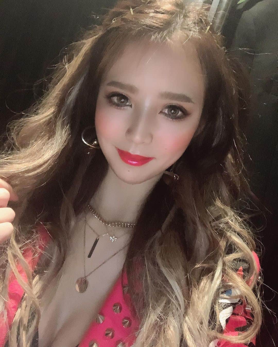 りこだぉのインスタグラム：「暑いね😵☀️💦🥵😡 . #utage#dancer」
