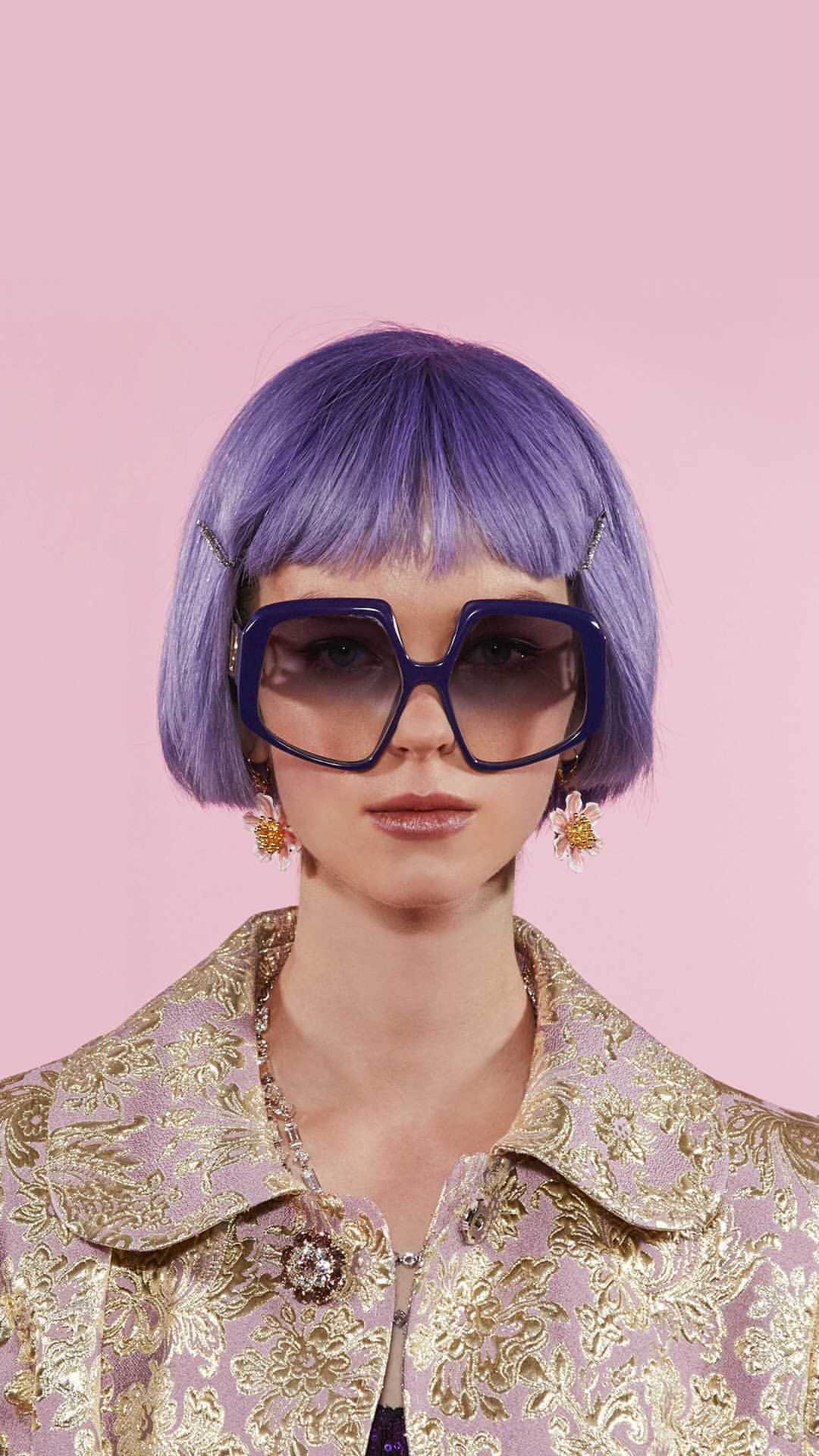のインスタグラム：「Introducing the second DG Digital Show that combines pastel colours, floral   prints, clean silhouettes and precious details.  Watch the show and shop the collection in #DolceGabbana boutiques and on the Online Store.」