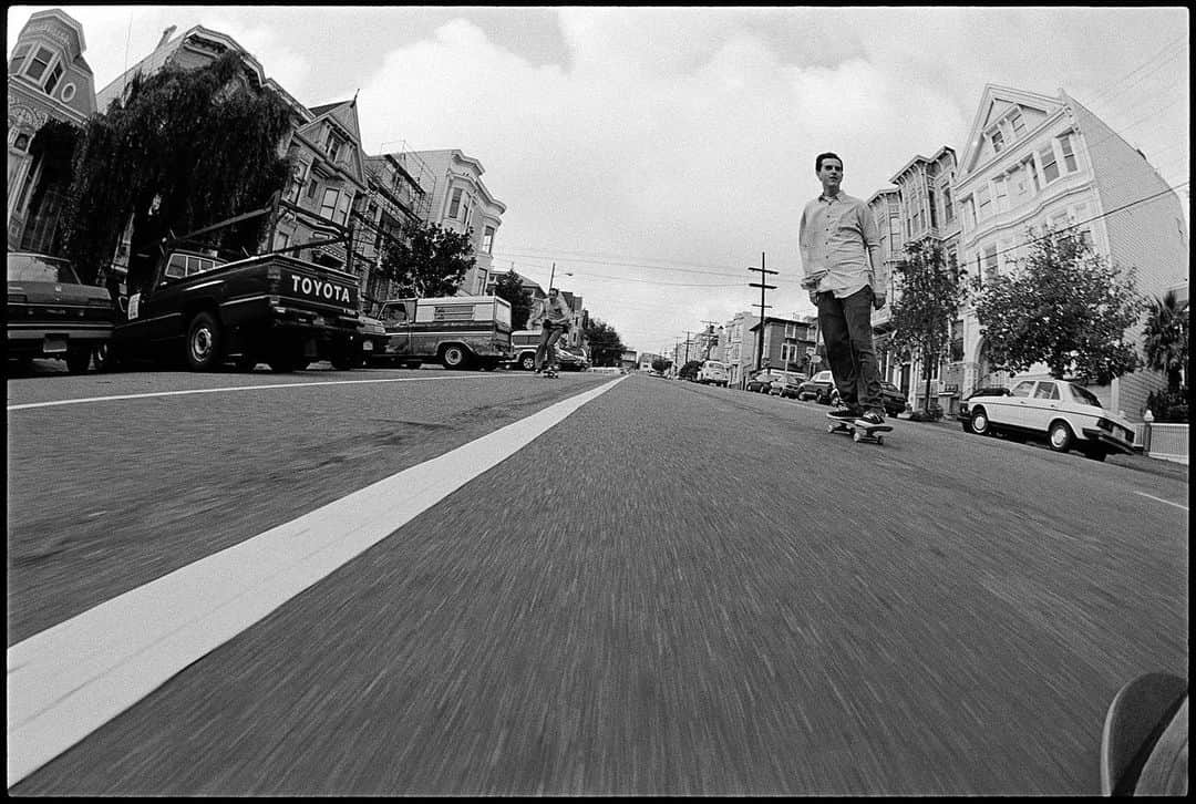 エフティーシーのインスタグラム：「One of our favorite iconic photo’s hanging huge on our wall in the shop. Summer of 1995 — Baker St. SF 🌉 Mat and Jon McGrath 📸 by our old friend @dennis_mcgrath 🙏 #DennisMcgrath ##ftc #forthecity #ftcsanfrancisco #ftcjp #ftcbarcelona #ftctokyo #ftcnagoya #ftcosaka #ftcautumnwinter2020」