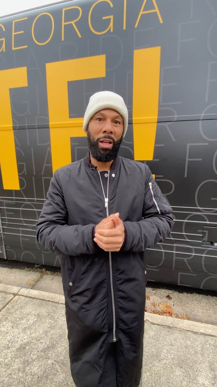 コモンのインスタグラム：「I’m here in the great state of #Georgia to get out the vote for the critical Senate Runoff Election. It’s time for change in this country. Let’s make history Georgia and #Vote Reverend Warnock and Jon Ossoff.」