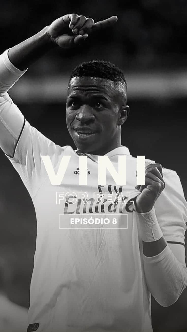 ヴィニシウス・ジュニオールのインスタグラム：「“Voltar mais forte”  Para um jogador de futebol, as lesões são momentos de dúvidas, incerteza e insegurança. Mas no futebol como em todas as outras coisas da vida, a glória não está em nunca cair, mas em se levantar a cada vez que caímos.  #ViniForReal  \\  “Coming back stronger”  For a football player, injuries represent doubts, uncertainty and insecurity. However, the greatest glory in living lies not in never falling, but in rising every time we fall.  #ViniForReal  \\  ES: video con subtítulos en español en mi página de Facebook」
