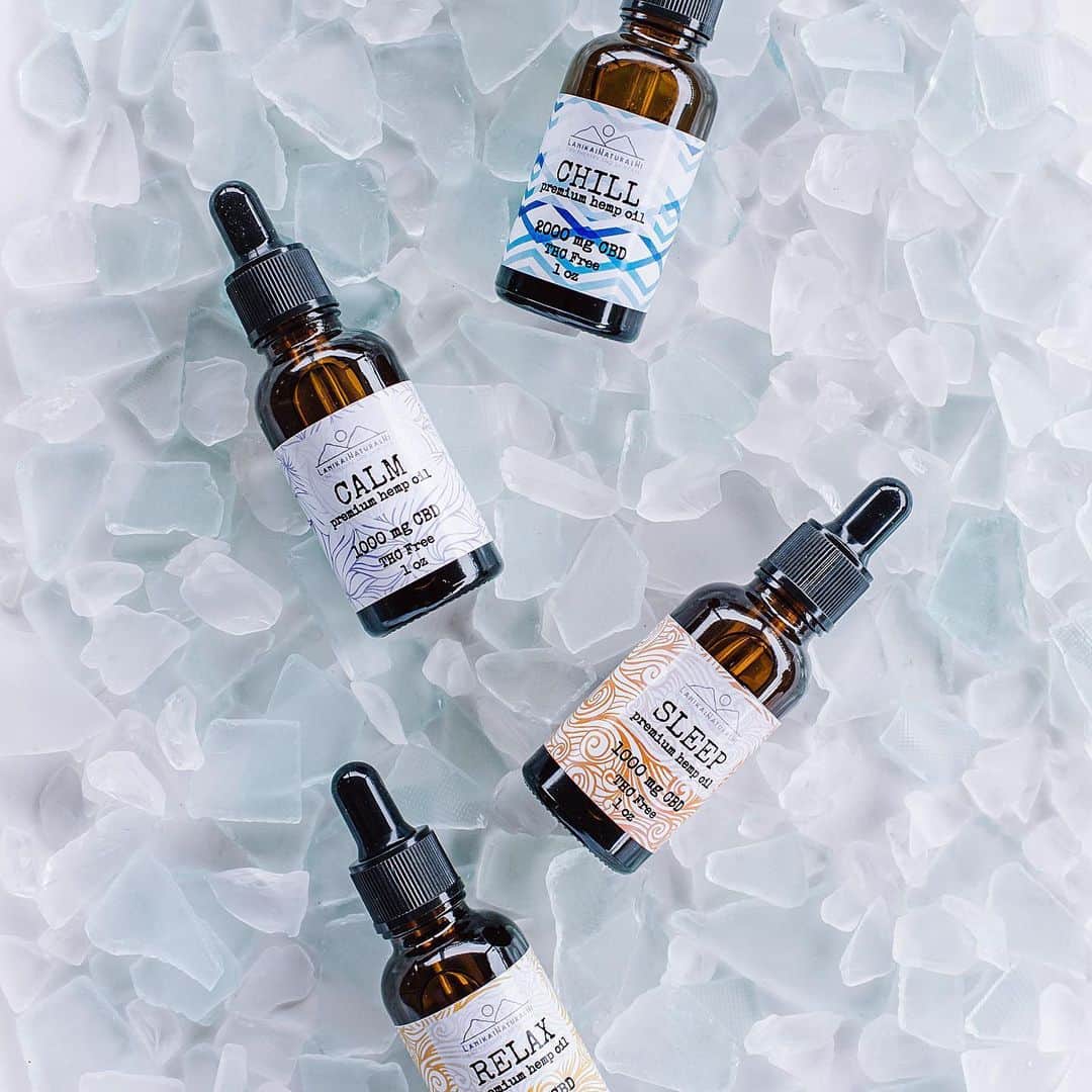 Lanikai Bath and Bodyさんのインスタグラム写真 - (Lanikai Bath and BodyInstagram)「All is 𝒸𝒶𝓁𝓂, all is bright- stay grounded during the Holiday hustle & bustle.   Soften the edges. Ease physical and mental tension with our CBD Lanikai Naturals line.  Our sublingual tinctures can help you relax with no expected psychoactive effects (no THC).   They provide convenient dosage control while at home or on the go. Add to food and beverages or just place a drop straight under the tongue.  Available in the following strengths: 500 mg, 1000 mg and 2,000 mg.   Click out the link in our bio to see our full collection of CBD products.  #cbd #relax #thcfree #wellness #organic #balm #hawaii #raw #coconutoil #natural #green #nature #stressfree #painmanagement #remedy #lanikaibathandbody」12月18日 11時09分 - lanikaibathandbody