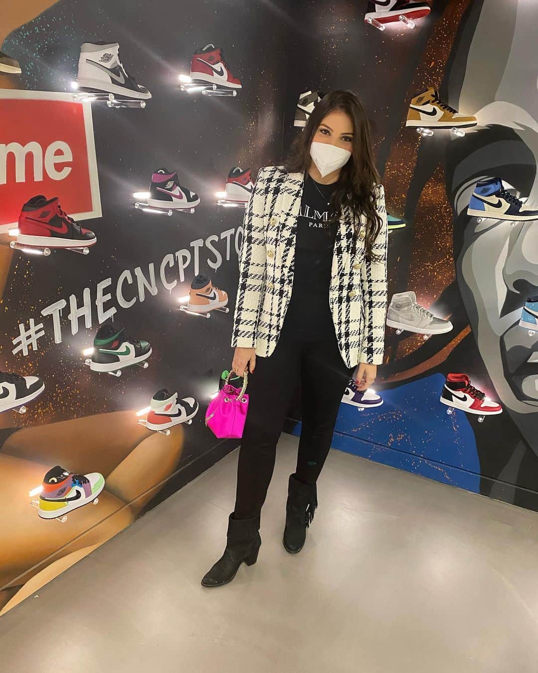 アナ・マリア・カゼミーロのインスタグラム：「Top💥 @thecncptstore」