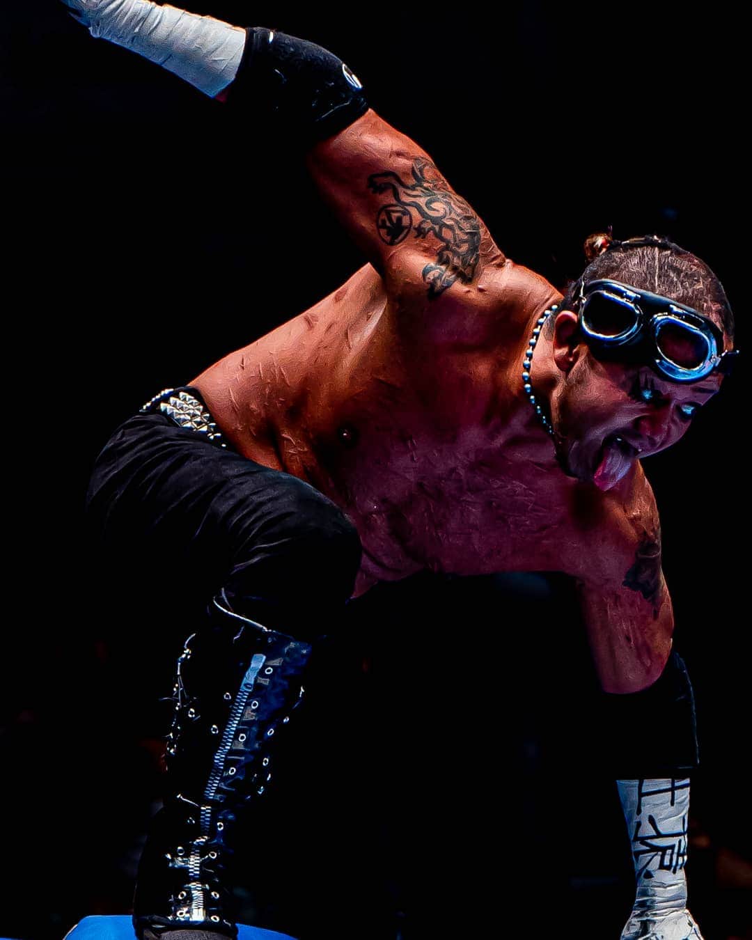 TAJIRIのインスタグラム：「I think stylistic beauty is important for professional wrestling. #junkasai #wrestling」