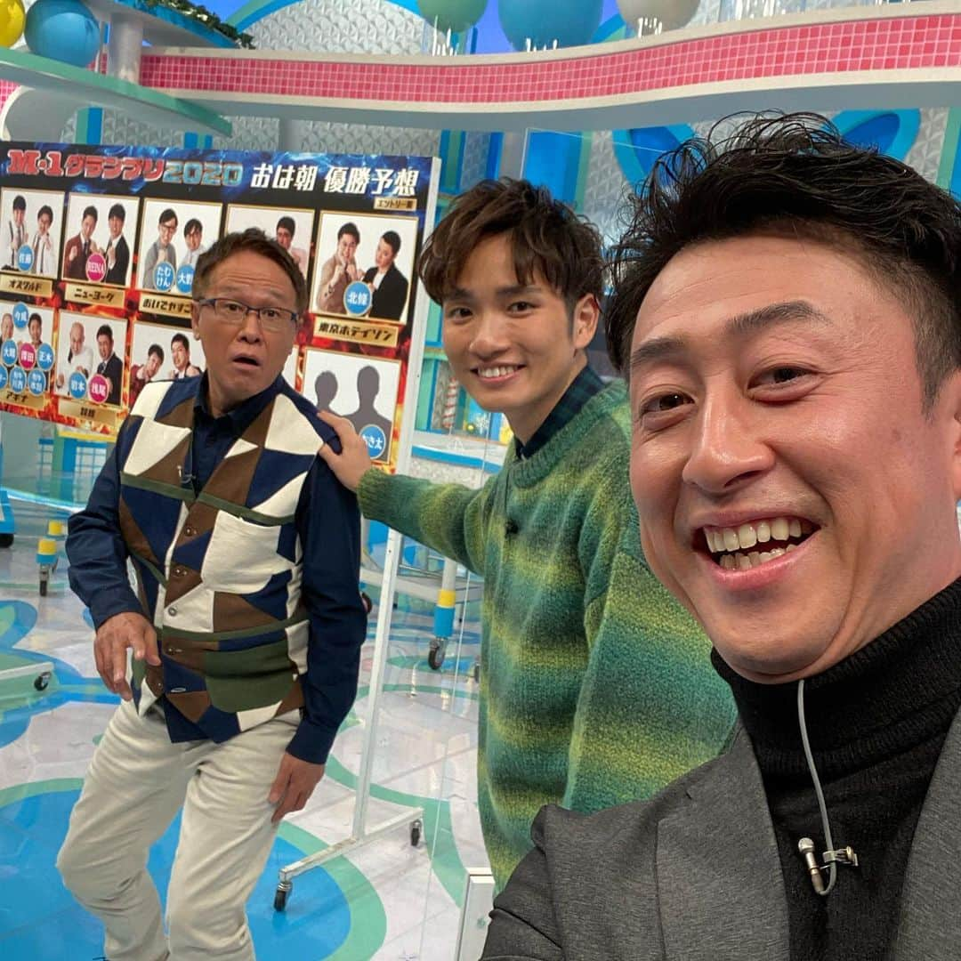 今成亮太さんのインスタグラム写真 - (今成亮太Instagram)「いつもありがとうございます😊  #おは朝 #井上公造　さん #洲崎　くん」12月18日 8時50分 - ryotaimanari