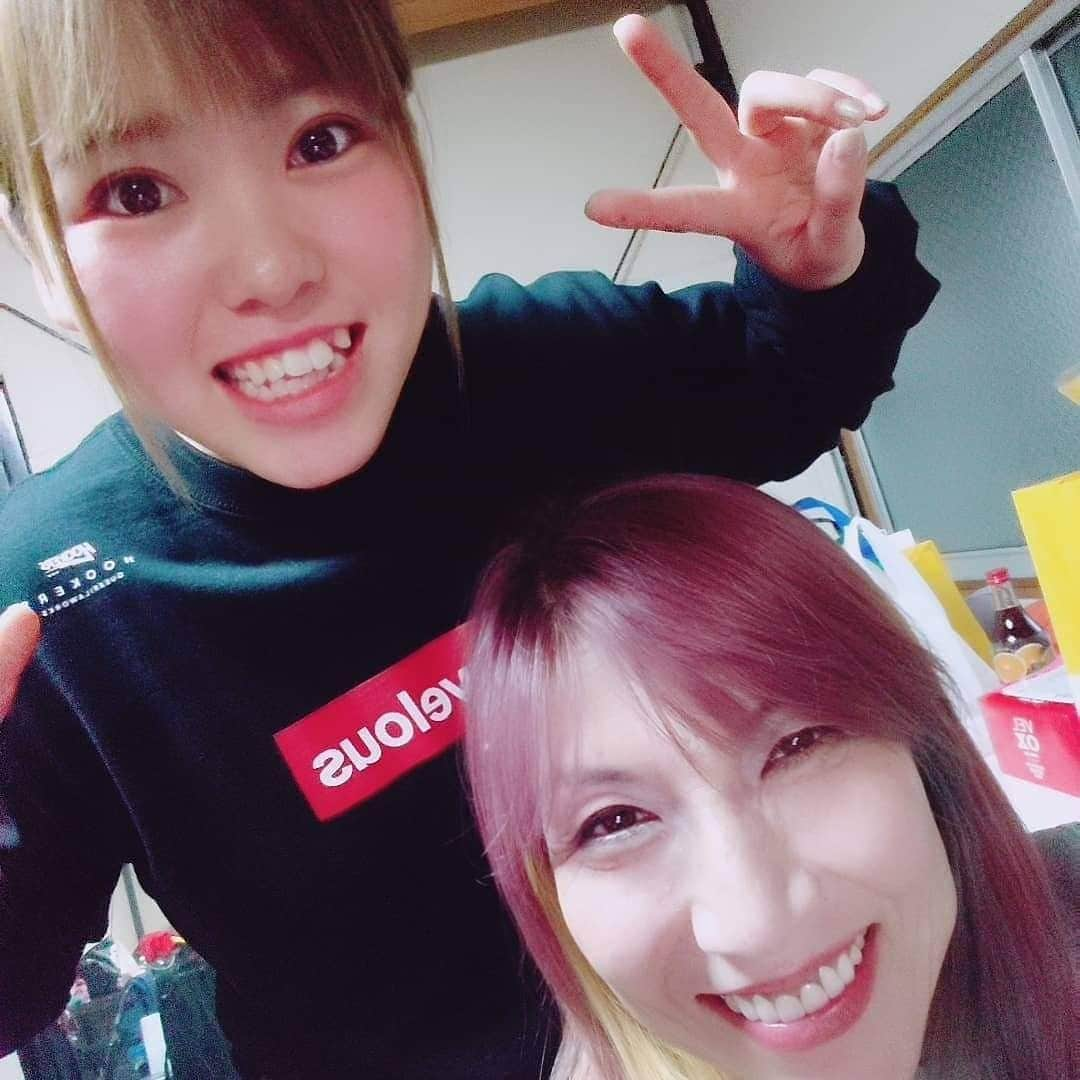 KAORUさんのインスタグラム写真 - (KAORUInstagram)「5年前に写真と2年前の写真。 美桜との対戦何年振り？！  日曜日は #Marvelouspro #刈谷大会 #あいおいホール　12時半START  #長与千種 #渡辺智子 #彩羽匠  #門倉凛 #桃野美桜 #KAORU #5年前」12月18日 9時08分 - yukisaku_88