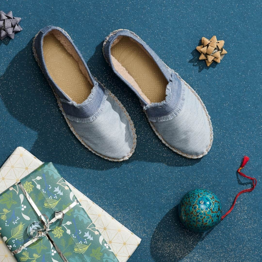 Havaianas Europeのインスタグラム：「Our new #Espadrille Fur is as warm as it is charming 🤩#Xmas #Gift」