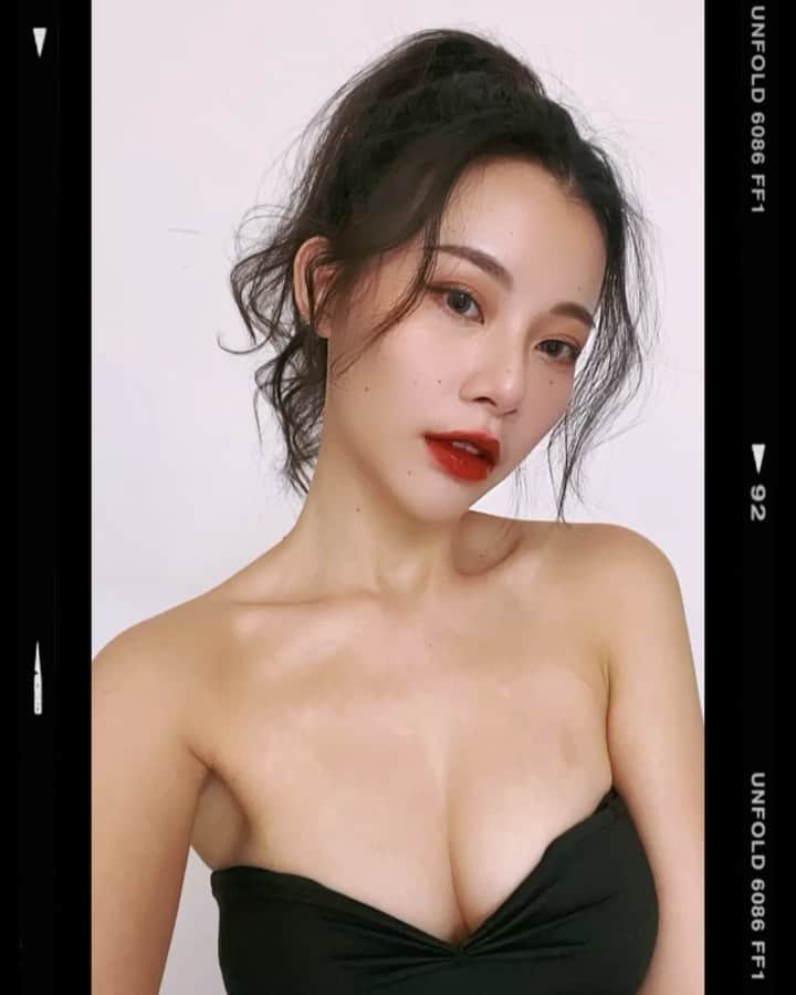 張香香 張香香さんのインスタグラム動画 - (張香香Instagram)「🖤」12月16日 22時09分 - m40925