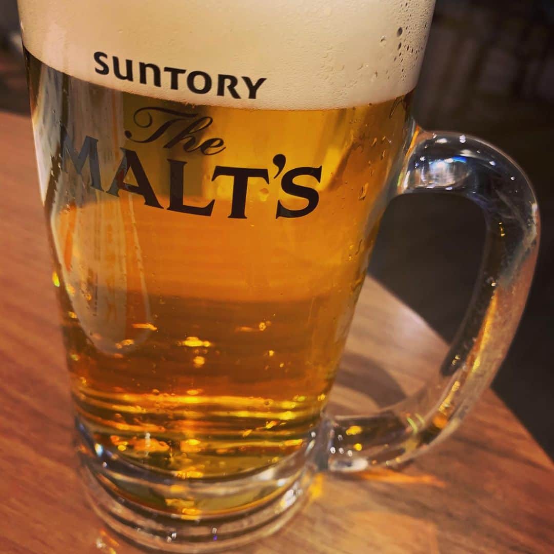 飯田カヅキさんのインスタグラム写真 - (飯田カヅキInstagram)「業務終了、即酒！  #beer #ビール #suntory #malts #themalts #モルツ」12月18日 19時19分 - kazukiiida_strange