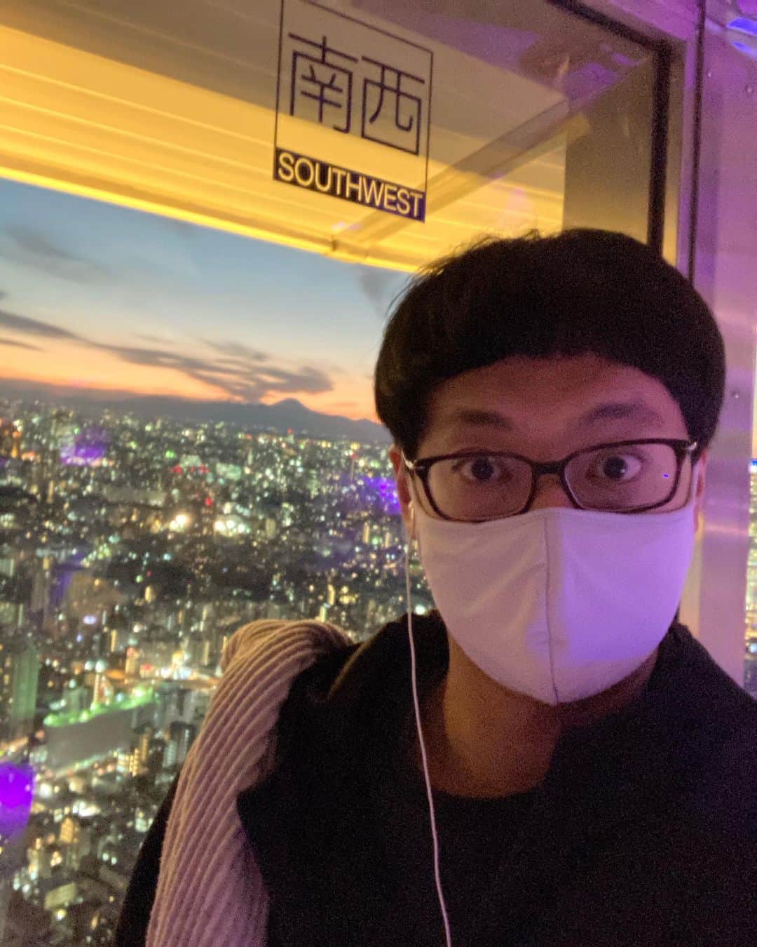宮戸洋行のインスタグラム：「そういえば登ったことないなと思い、東京タワー登ってみました！勉強になりましたm(_ _)m」