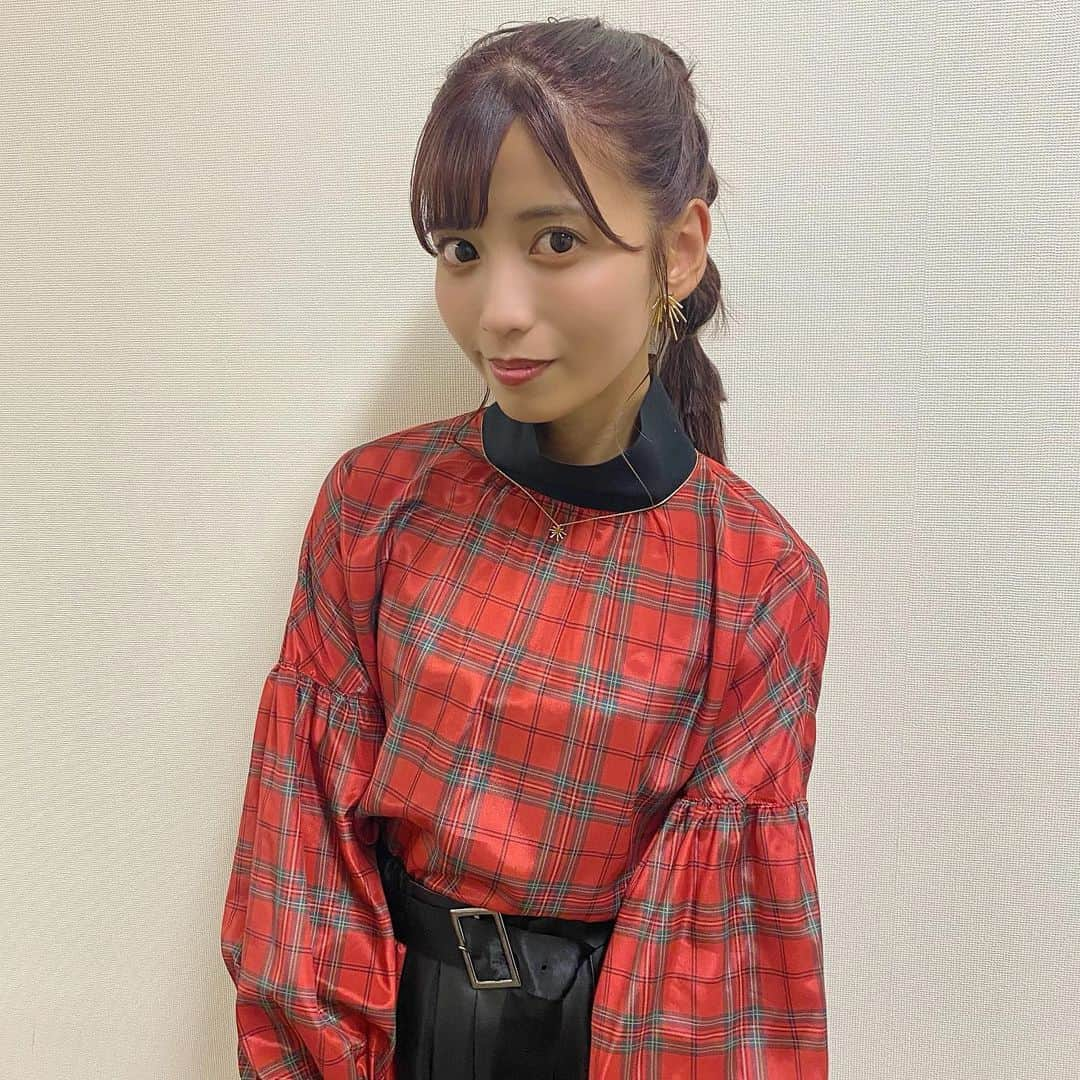 ゆんさんのインスタグラム写真 - (ゆんInstagram)「キスマイブサイクの時の衣装🙃  髪型も兼できゃわいい(ﾉ)・ω・(ヾ)  ■衣装  トップス、スカート @resyuryu_official  アクセサリー @lamie_lami」12月18日 12時38分 - yuntaaam_s2