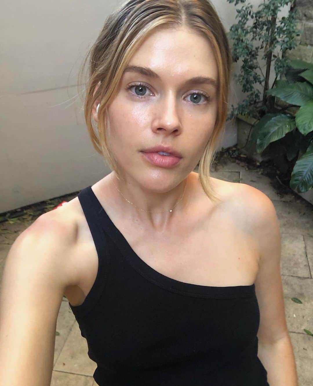 のインスタグラム：「That 100% humidity」