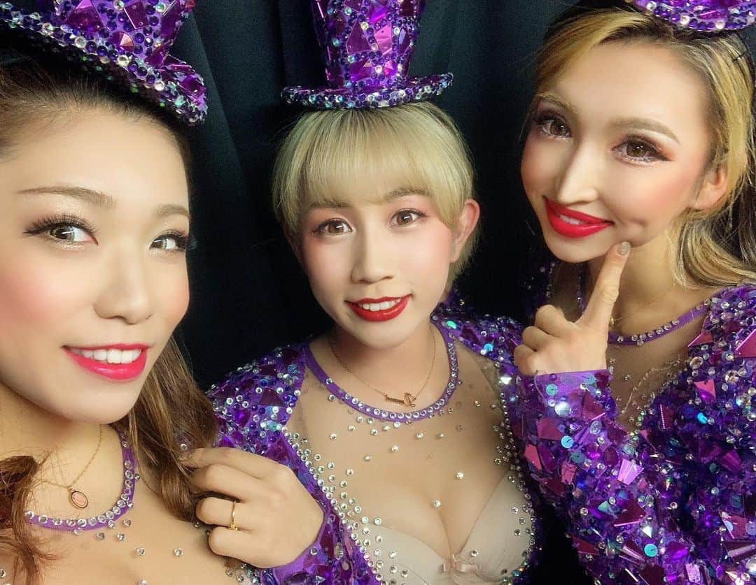 のインスタグラム：「なかなか貴重な出番前写真📸💟 （普段着替えるのが遅い） . . #エンタメ活動を止めない  #バーレスクヤバイ #バーレスク東京 #パリオン #セクシー #ショーガール #ショークラブ #ダンサー #バーレスク #エロカワ #モデル #むちむち女子 #ギャル #水着女子 #インスタ映え #えちえち #水着ギャル #burlesquetokyo #burlesque #dancer #showgirl #showclub #instagood #selfie」