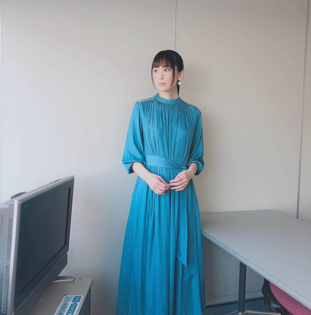 雛形あきこさんのインスタグラム写真 - (雛形あきこInstagram)「お洋服 #smeralda_official_」12月18日 13時29分 - akiko_hinagata
