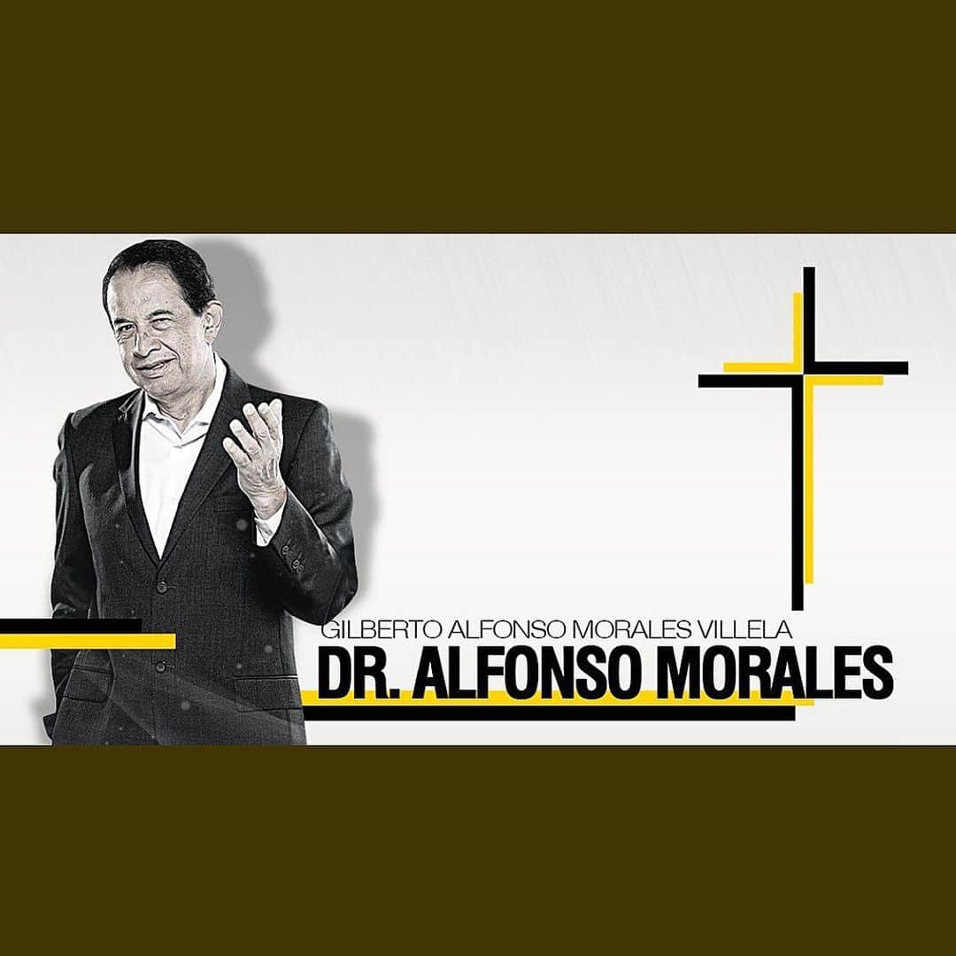 レイ・ミステリオ・ジュニアのインスタグラム：「Mi más sincero pésame para la familia Morales🙏🏼  Gracias Dr. Morales por entretenernos tantos años con su narración dentro del  bonito deporte de la lucha libre mexicana!  El creador de la frase #SuperNiño  🖤DEP✝️ Dr. Alfonso Morales. Se te quiere y extrañara mucho 🙏🏼💙」