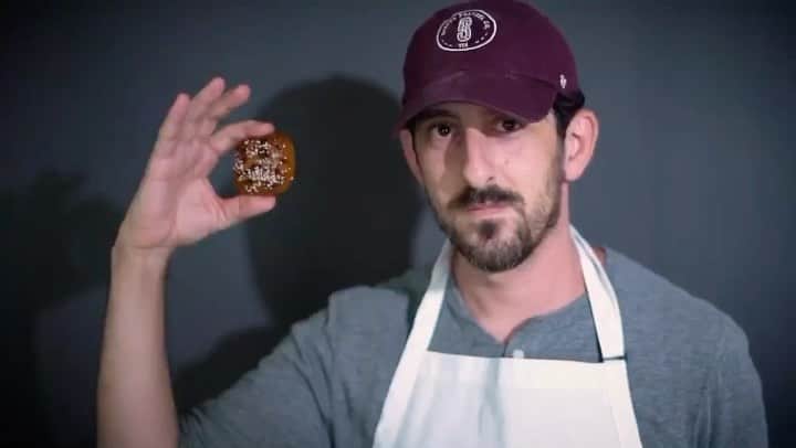 アダム・シャピロのインスタグラム：「Tomorrow. @shappypretzel launches a revolutionary new snack. The OreYo Pretzel. It’s a big deal in the snack community.」