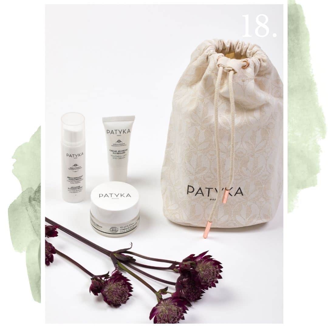 テーリポルキのインスタグラム：「ADVENT CALENDAR #18 🕯️ Giveaway together with @jolieorganic💫 The giveaway has ended, thank you for participating! ⠀⠀⠀⠀⠀⠀⠀⠀⠀ Weekend treat! ✨Christmas time might be stressful and busy so some relaxing me time is well needed. Slide into slippers and complete the spa day at home with this lovely Patyka products provided by our best friend, @jolieorganic 💛⠀⠀⠀⠀⠀⠀⠀⠀⠀  Patyka is a luxury French brand of organic cosmetics. Now you have the chance to win Patyka organic cosmetics set that includes Youth Remodeling Cream 10ml, Advanced Plumping Serum 10ml and Youthful Lift Eye Cream 5ml (value 69€).⠀⠀⠀⠀⠀⠀⠀⠀⠀  How to participate:⠀⠀⠀⠀⠀⠀⠀⠀⠀ 1. Follow both @terhipolkkishoes and @jolieorganic⠀⠀⠀⠀⠀⠀⠀⠀⠀ 2. Comment the photo and tell us who needs this relaxing set⠀⠀⠀⠀⠀⠀⠀⠀⠀  You have time to participate until Sunday 20.12. 23.59. We will choose a winner at random on Monday 21.12. and contact the winner via DM. This giveaway is in no way associated with Instagram. Good luck!⠀⠀⠀⠀⠀⠀⠀⠀⠀  #TERHIPÖLKKI #terhipölkkistore #finnishdesign #sustainable #footwear #christmas #calendar #christmascalendar #giveaway」