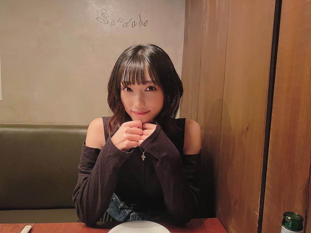 副島美咲さんのインスタグラム写真 - (副島美咲Instagram)「昨日夜ご飯食べたお店とてつもなく当たりだった🤤💙 . スペイン料理とワインのお店で、ワインの種類沢山あったけどお酒飲めないから一生食べてた😂ww . 全部美味しかったしお店の人がこのスープ美味しいでしょ〜ってニコニコ話しかけてくれたのもほっこり(･∀･) . ワイン好きは是非〜❣️ . . . . . #新宿サウダージ #隠れ家レストラン #ワイン #スペイン料理 #love #follow #followmeJP #followme #Japanesegirl #japan #instagood #instadiary #instalike #instamood #instalove #instafollow #instapic #instaphoto #tokyo」12月18日 15時48分 - misaki051019