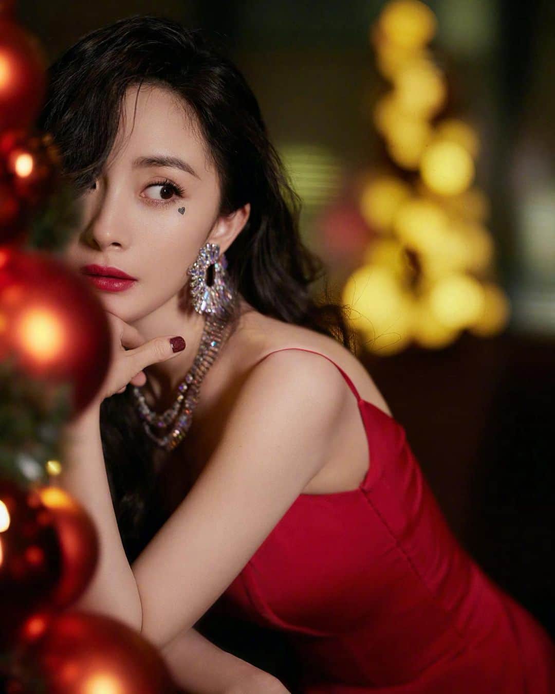 ヤン・ミー直筆サイン入り2Lサイズ写真…Yang Mi…中国有名女優